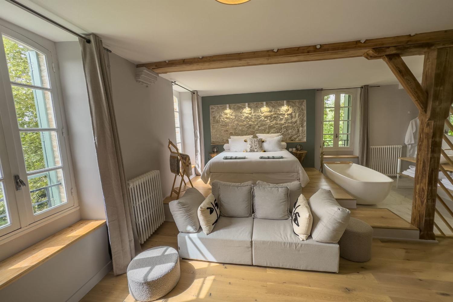 Bedroom | Holiday home in Tarn-en-Garonne