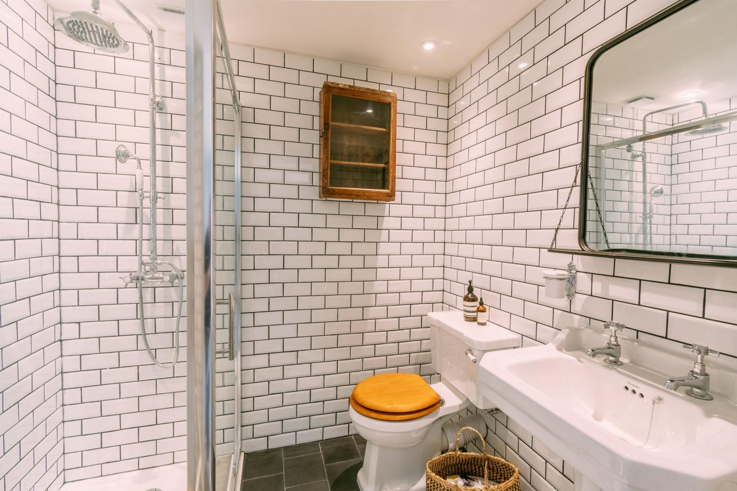 Bathroom | Holiday home in Dordogne