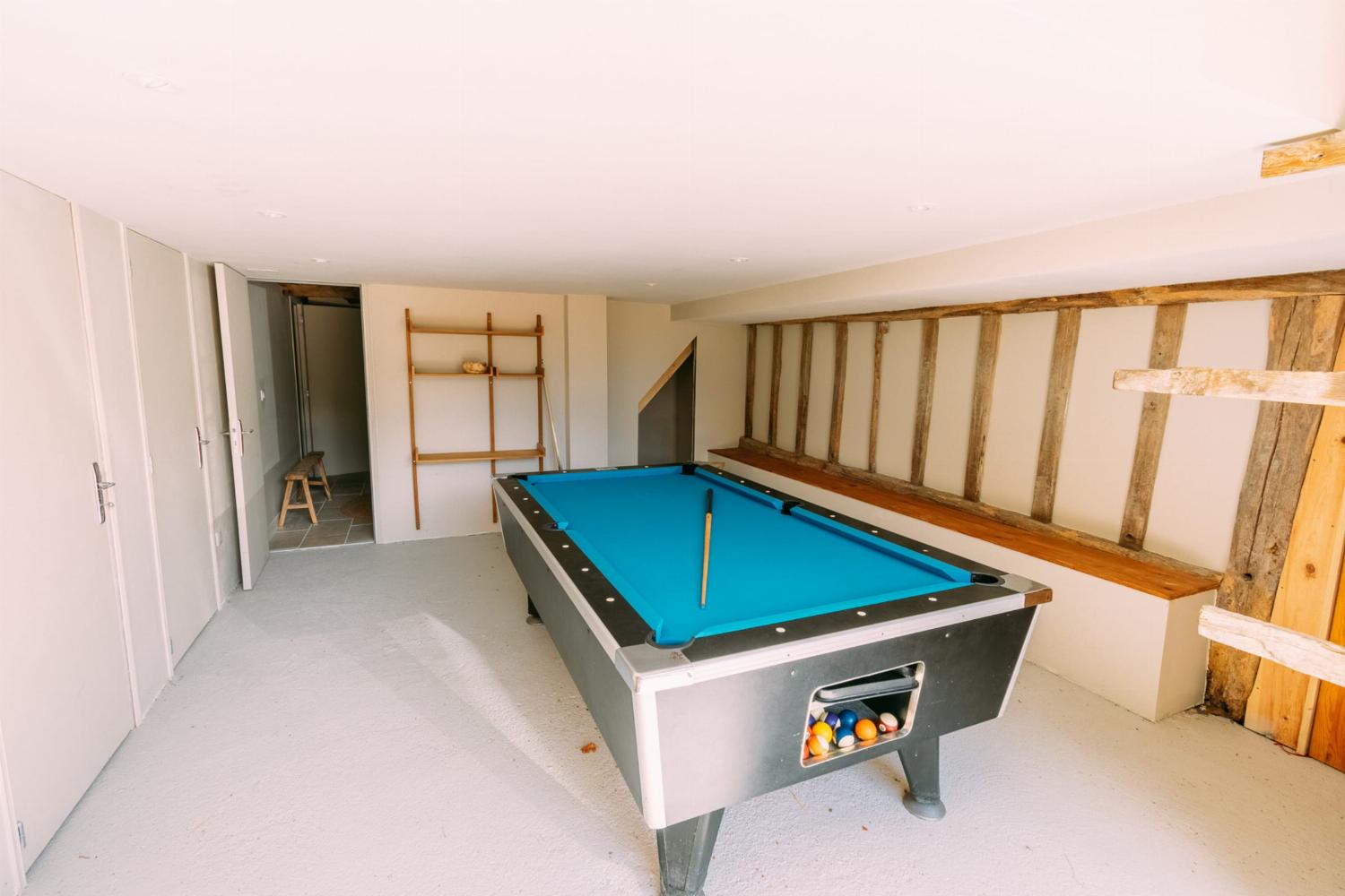 Pool table | Holiday home in Dordogne