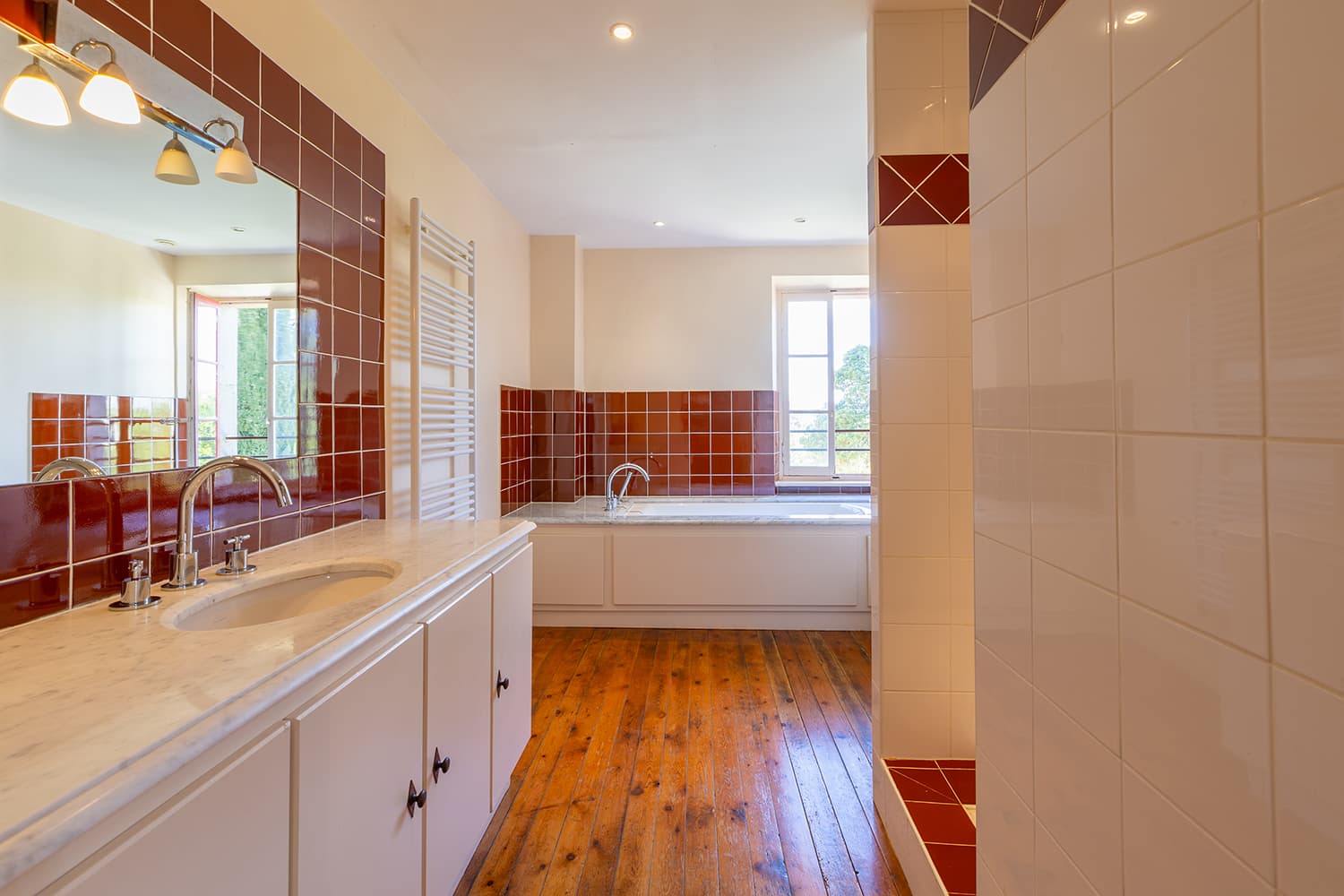 Bathroom | Holiday home in the South of France