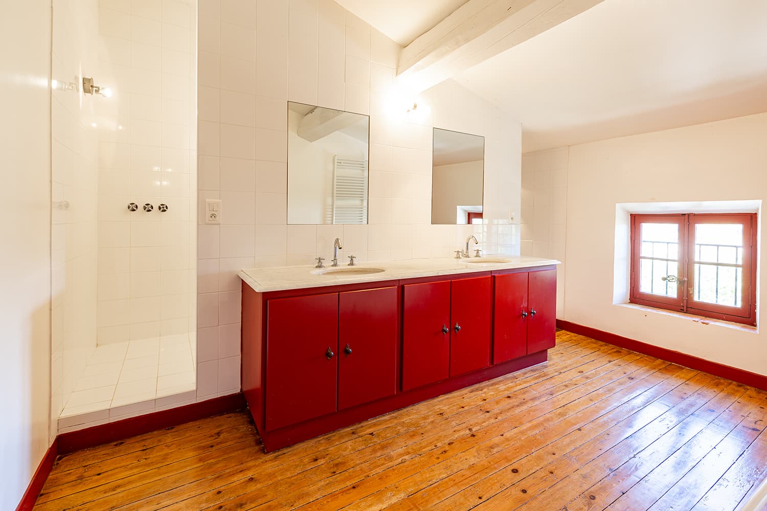 Bathroom | Holiday home in the South of France