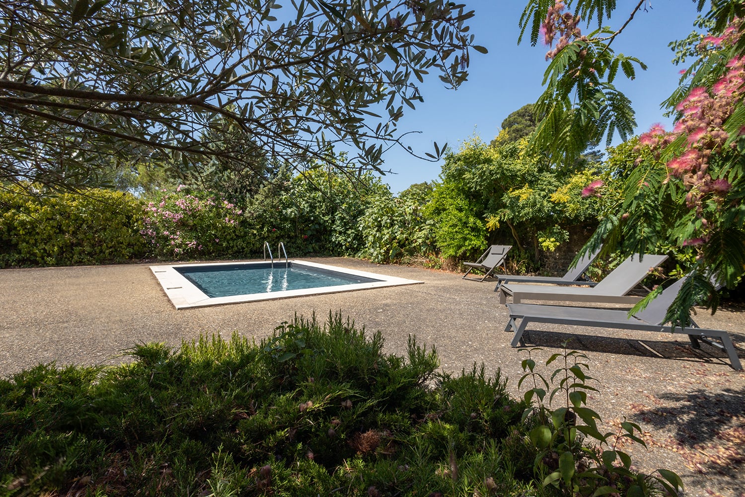 Private pool
