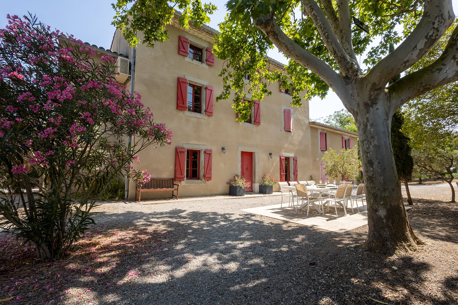 Red house | Holiday home in the South of France