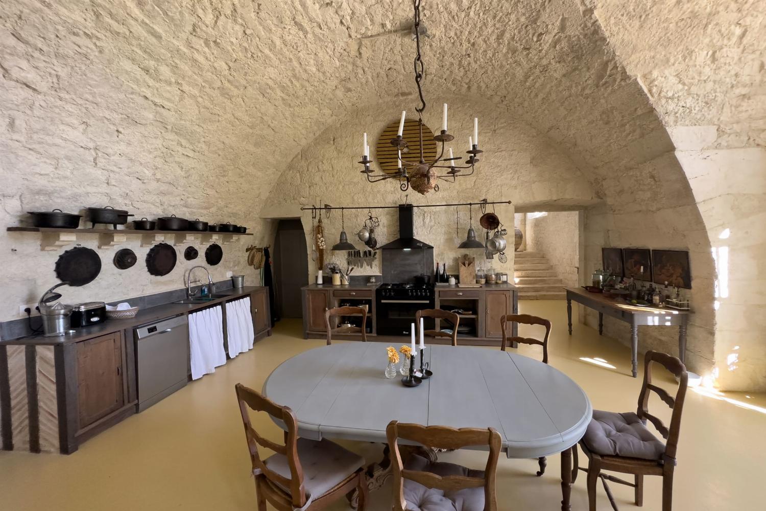 Kitchen | Holiday château in Nouvelle-Aquitaine