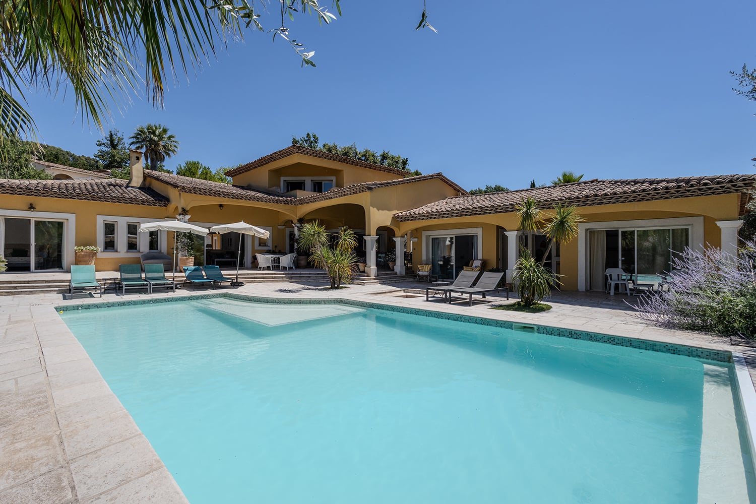 Holiday villa in Fayence with private pool Holiday villa in Fayence with private pool