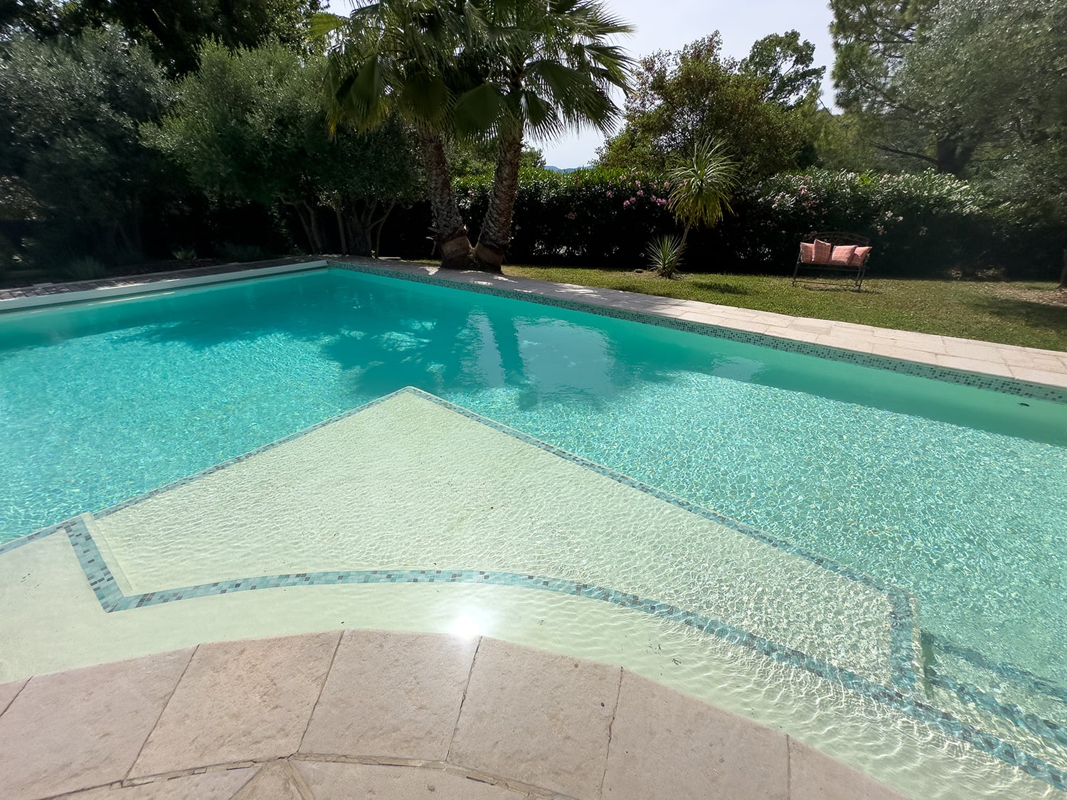 Private pool