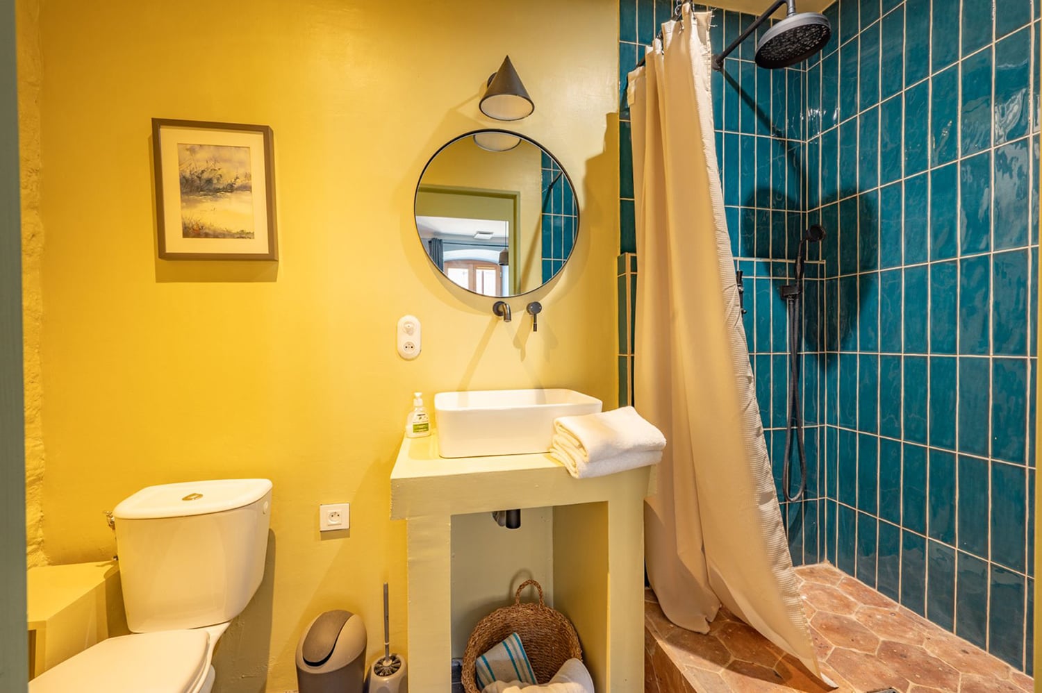 Bathroom | Holiday home in Gard