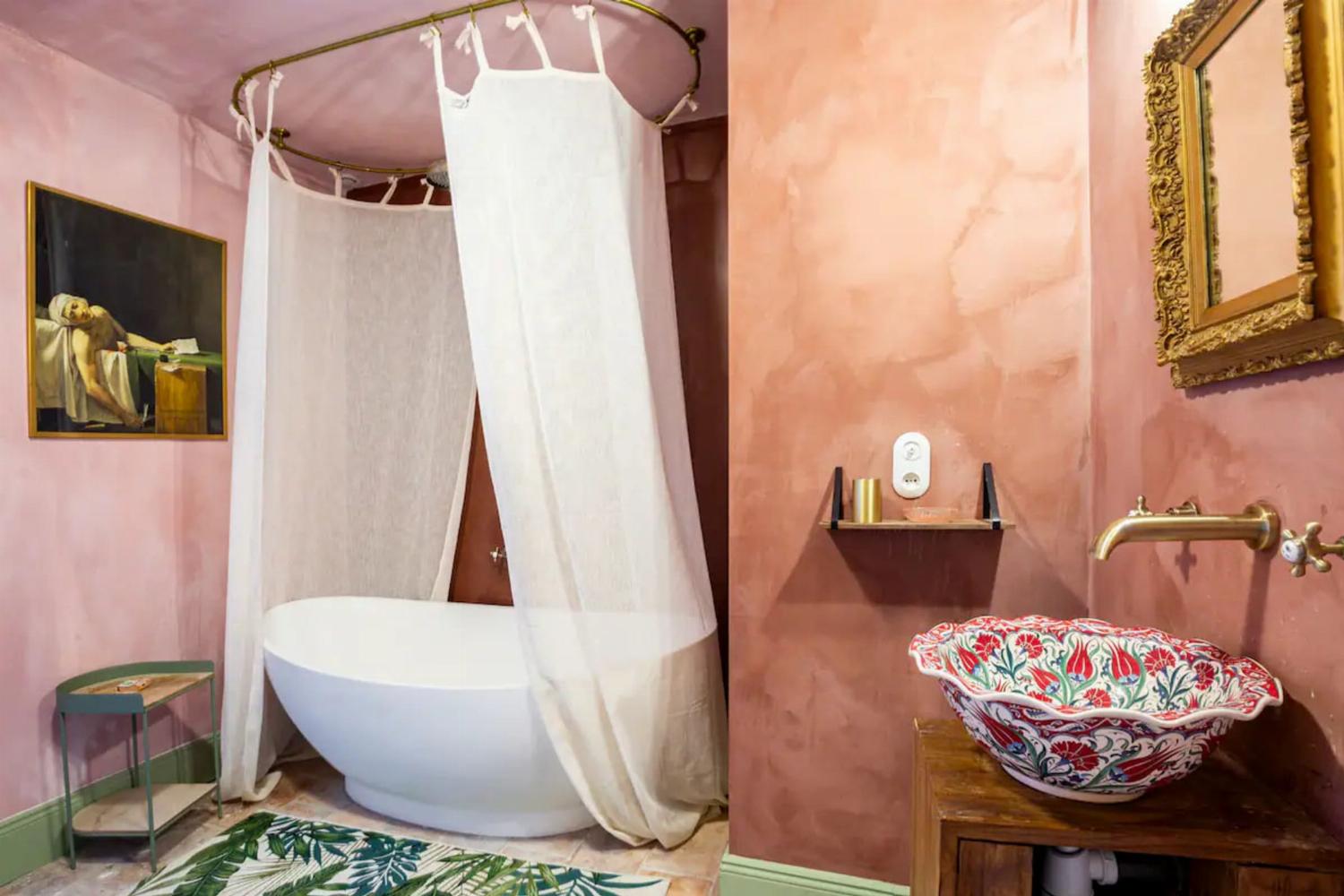 Bathroom | Holiday home in Provence