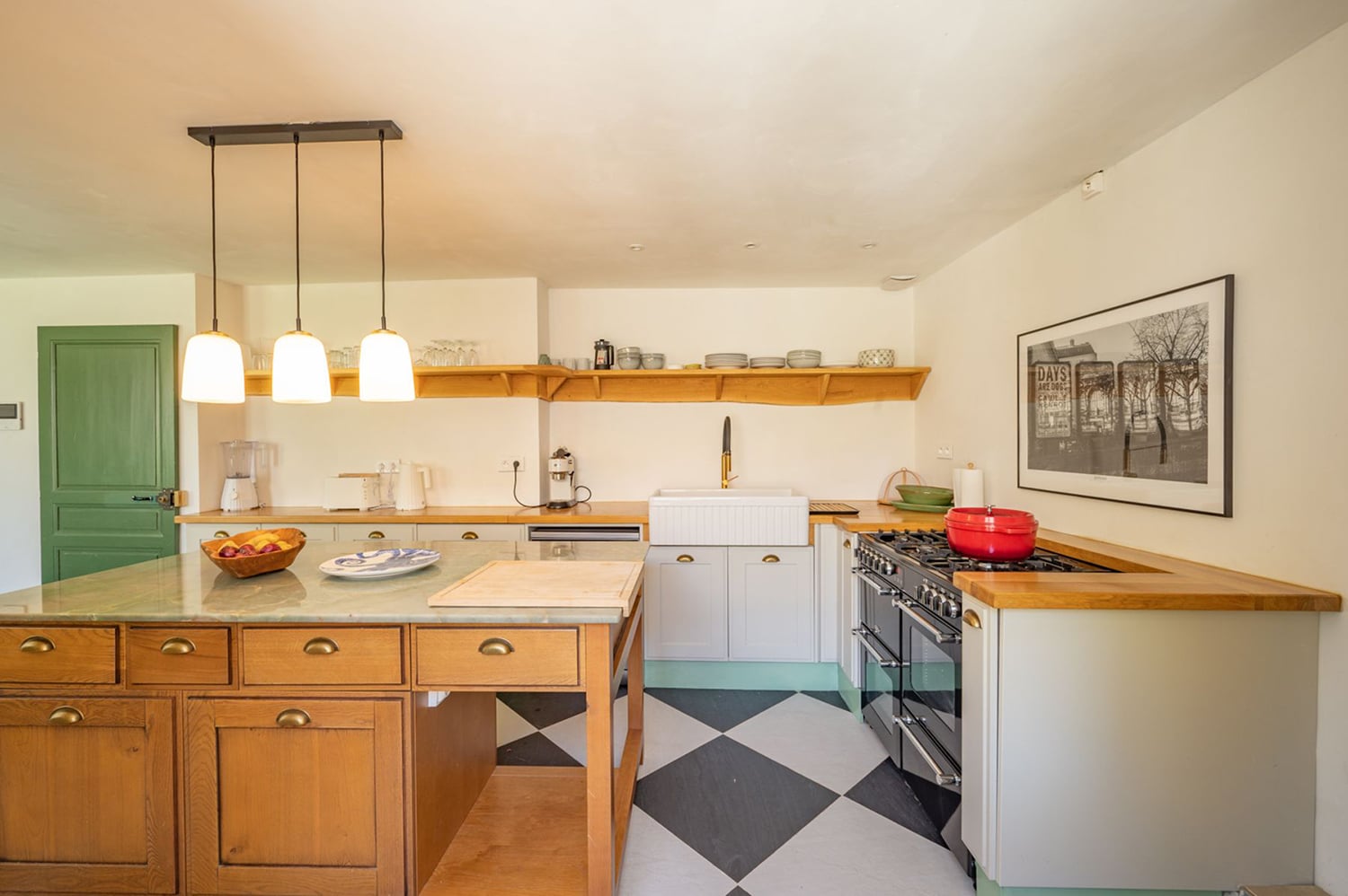Kitchen | Holiday home in Gard