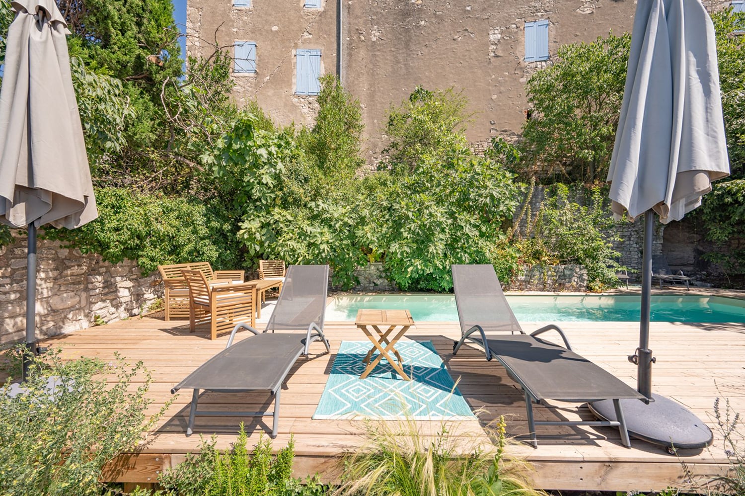 Private pool