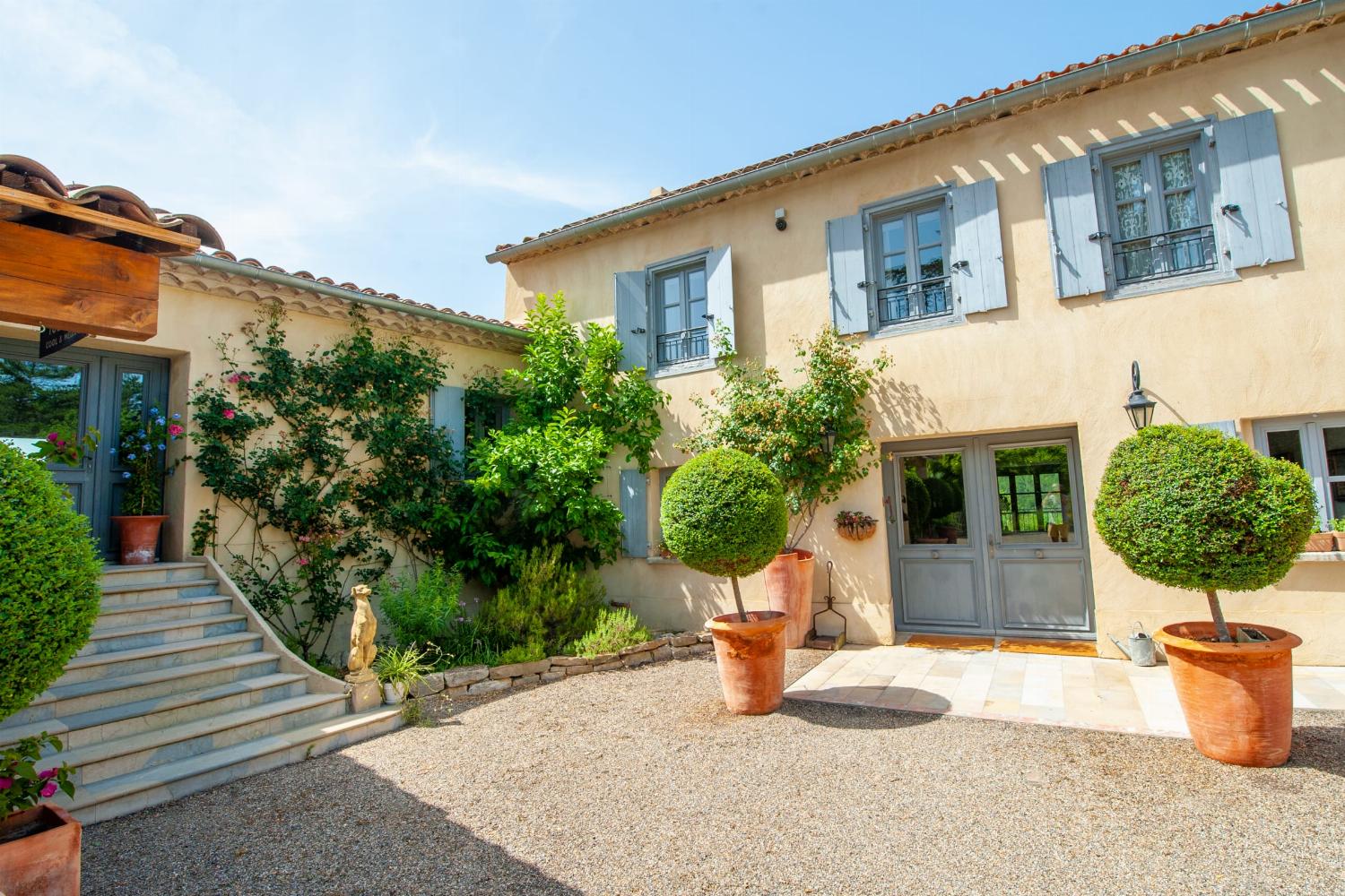 Holiday accommodation in the South of France