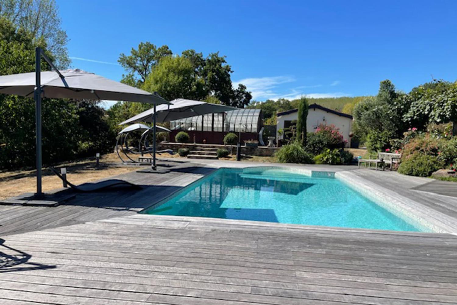 Barn in Vendée with shared pool