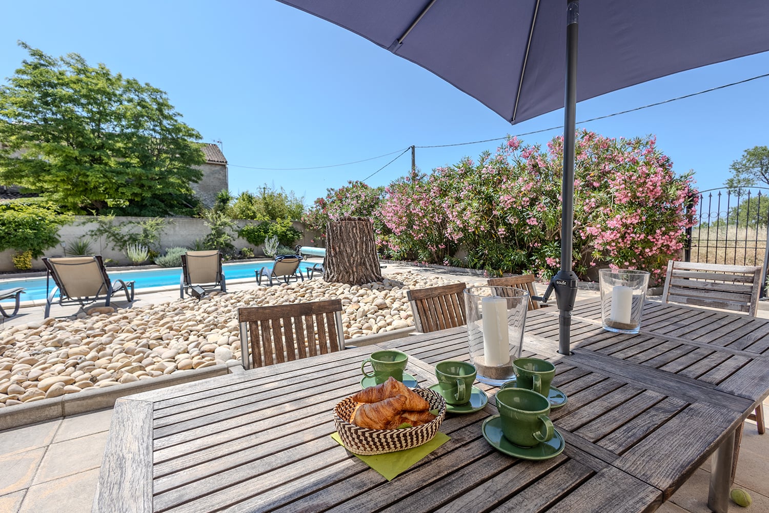 Dining terrace