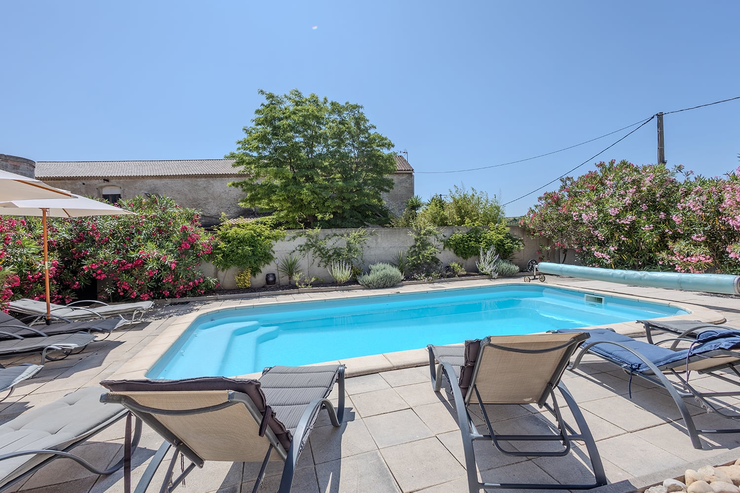 Private pool