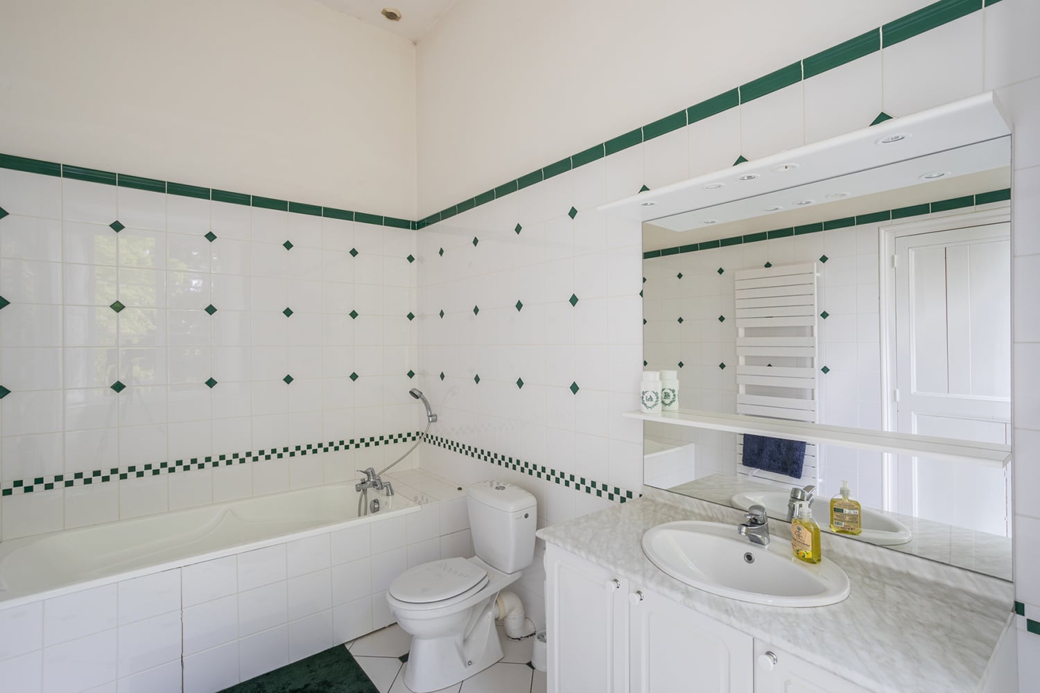 Bathroom Bathroom