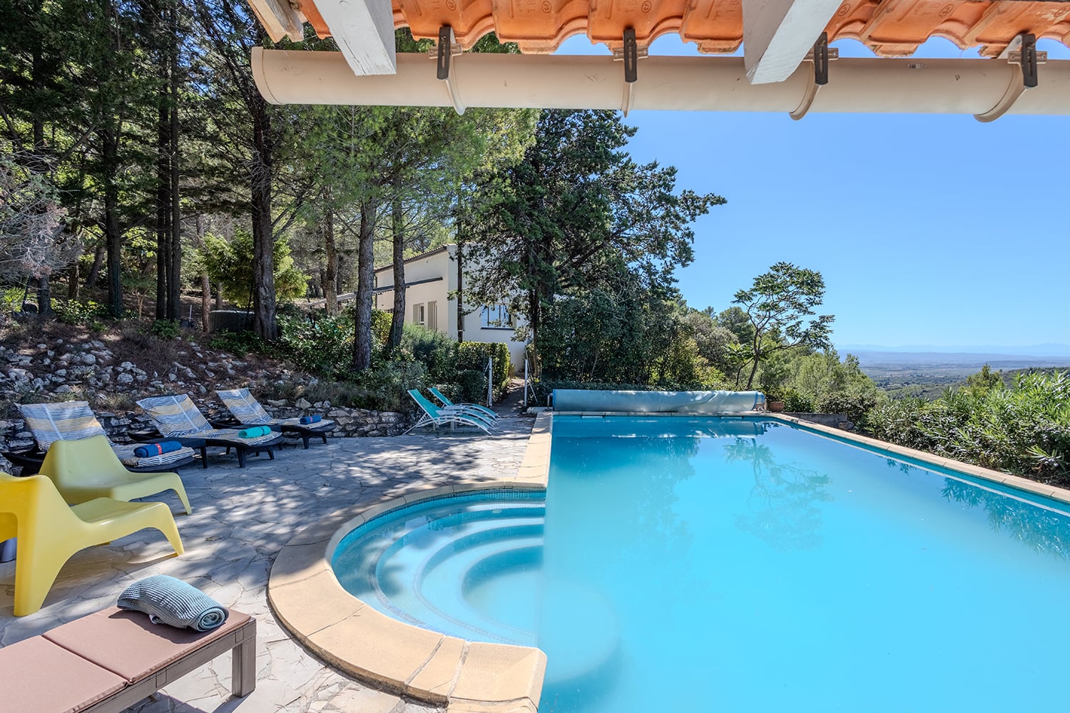 Private pool