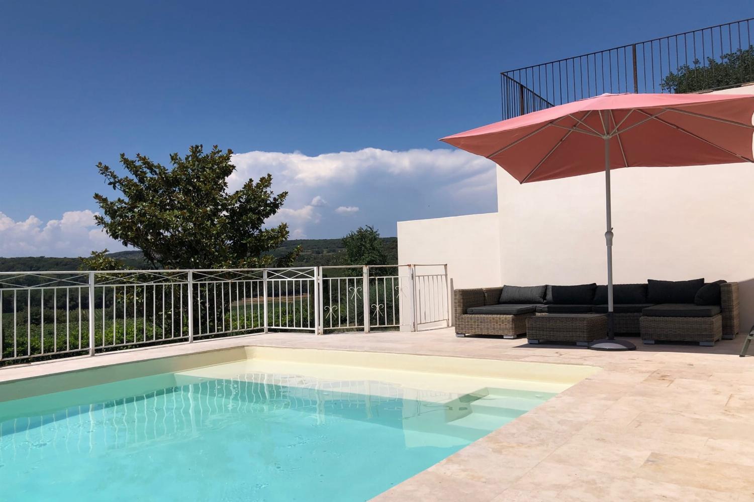 Shared pool