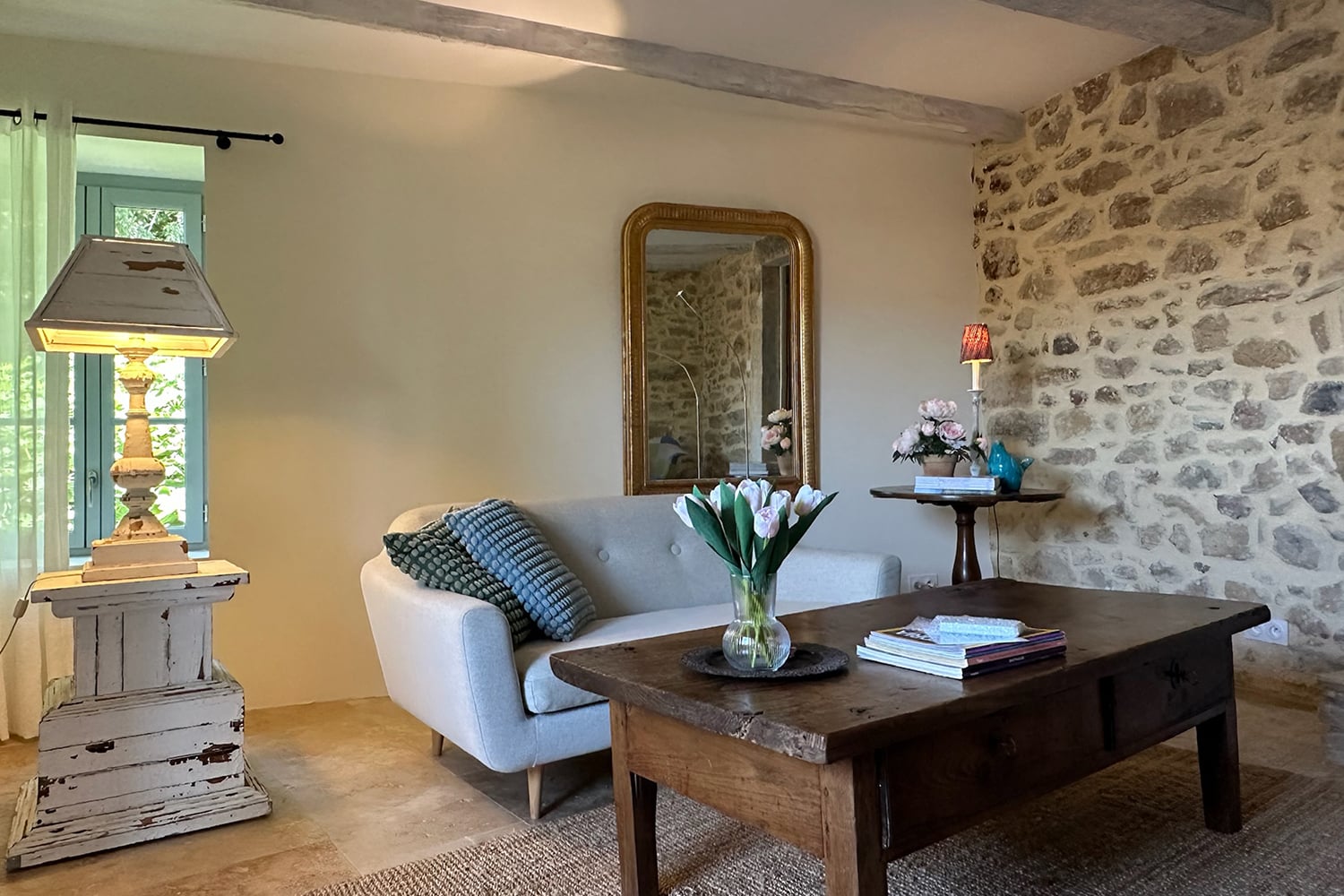 Sitting room | Holiday cottage in South of France