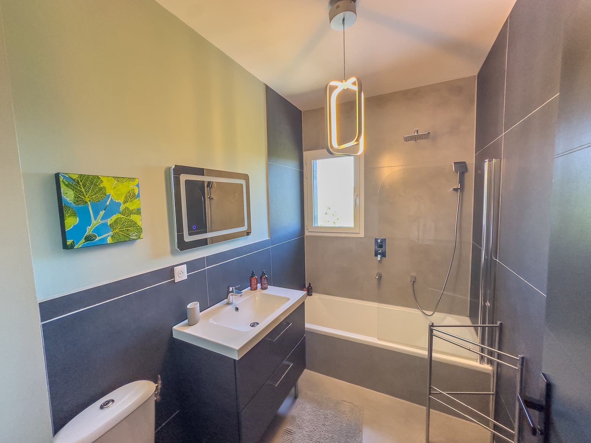 Bathroom  | Vacation home in the South of France