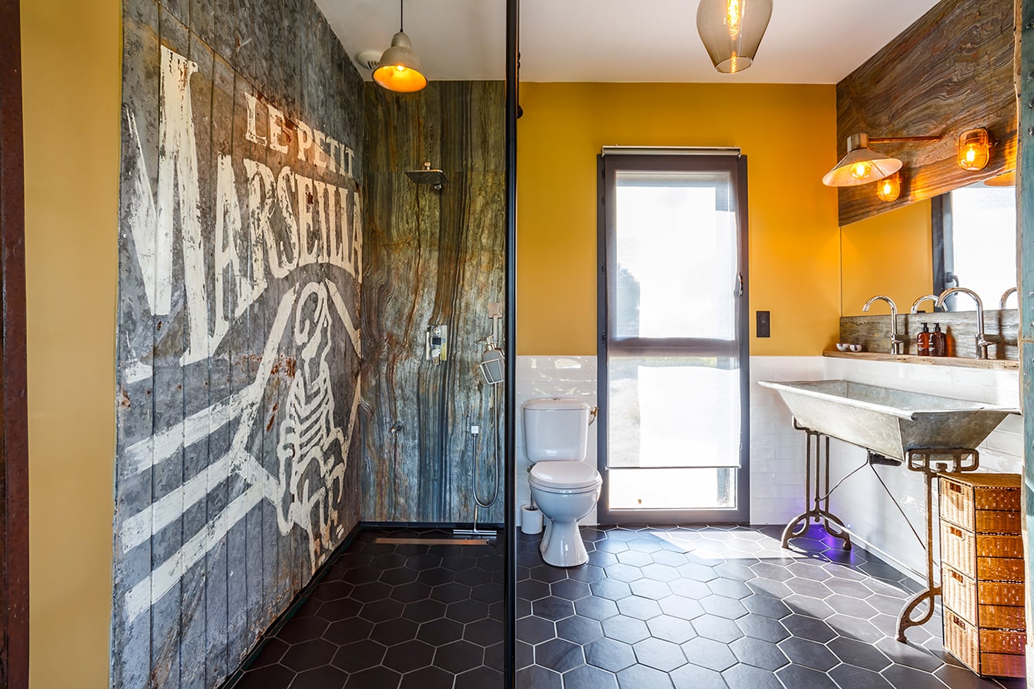 Bathroom | Holiday villa in Aragon
