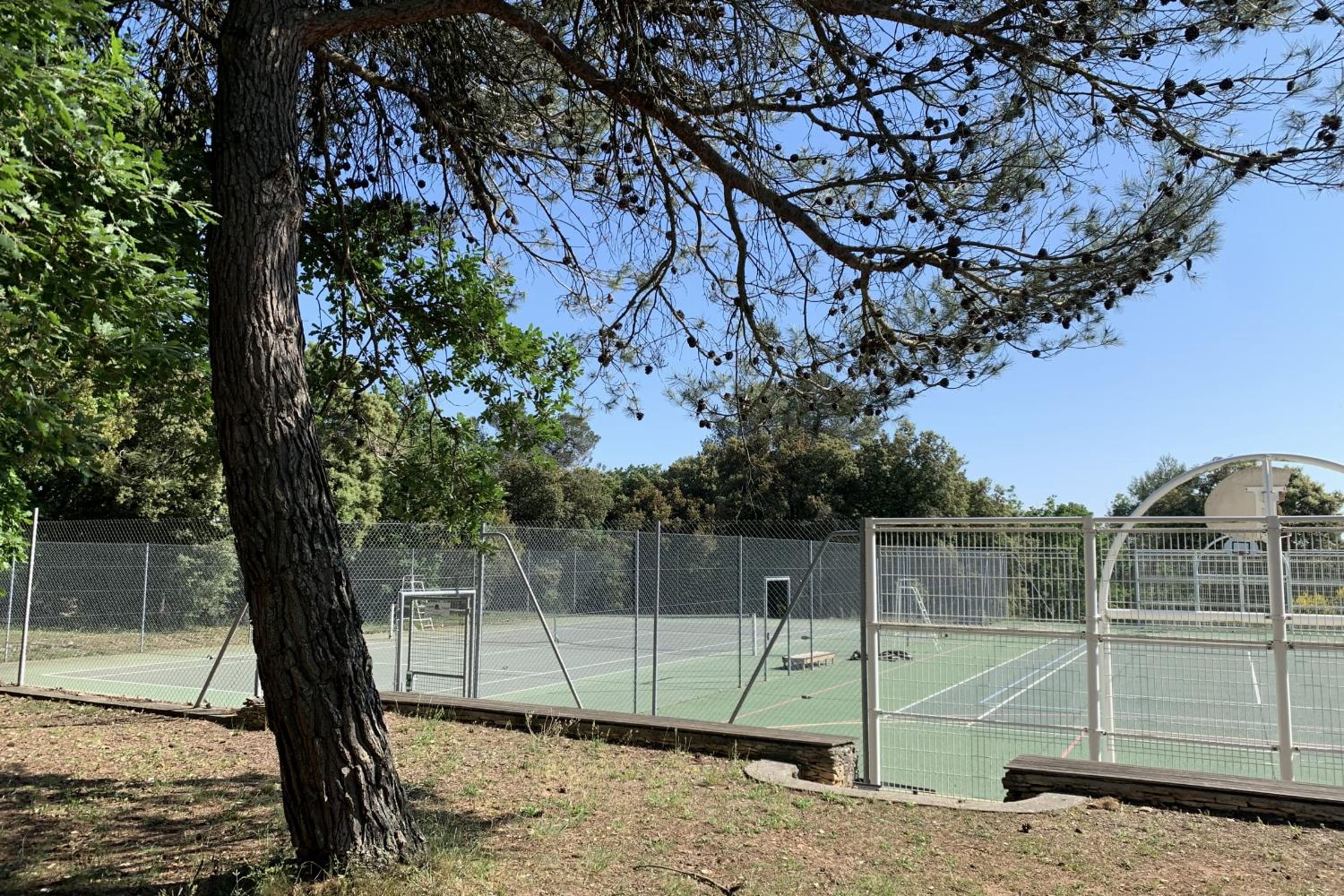 Local tennis courts