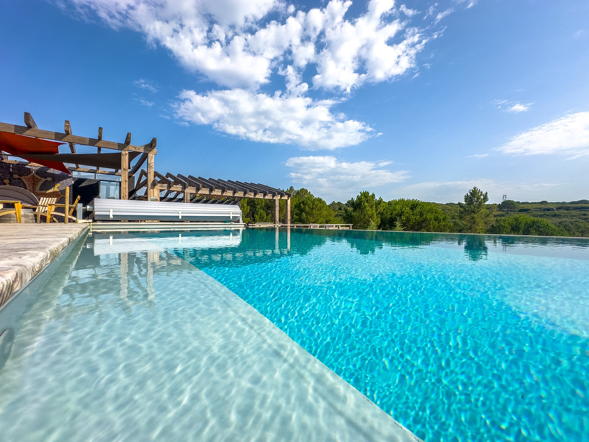 Private heated infinity pool