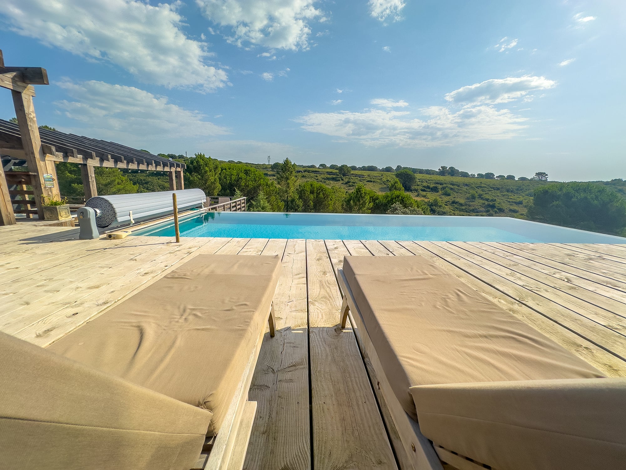 Private heated infinity pool