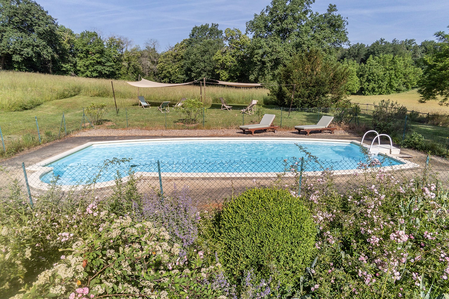 Private pool