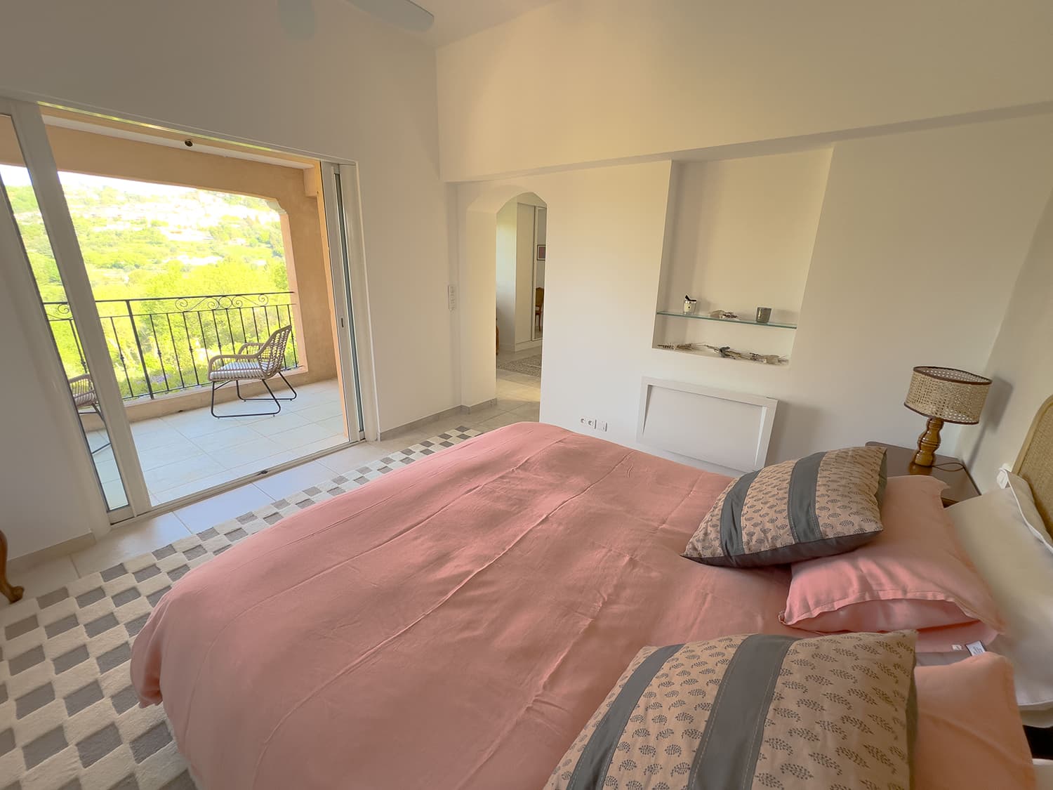 Bedroom | Holiday home in the Var