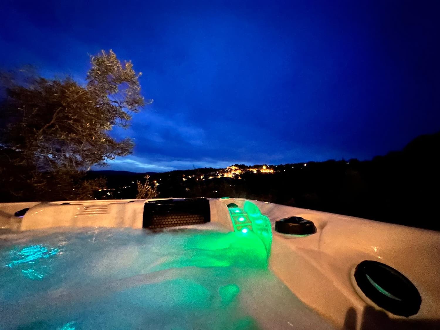 Jacuzzi