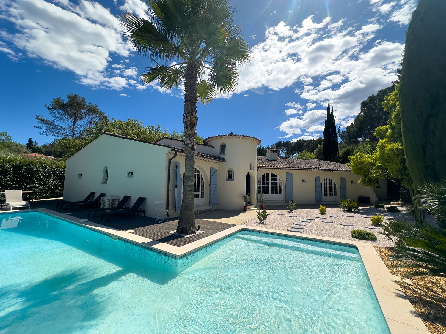 Holiday villa in Provence with private pool