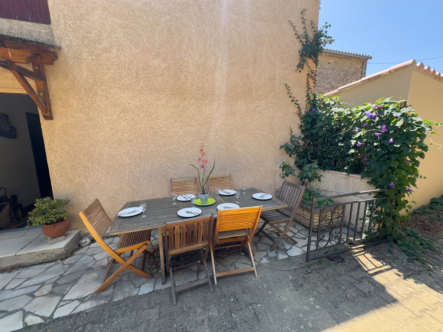 Dining terrace