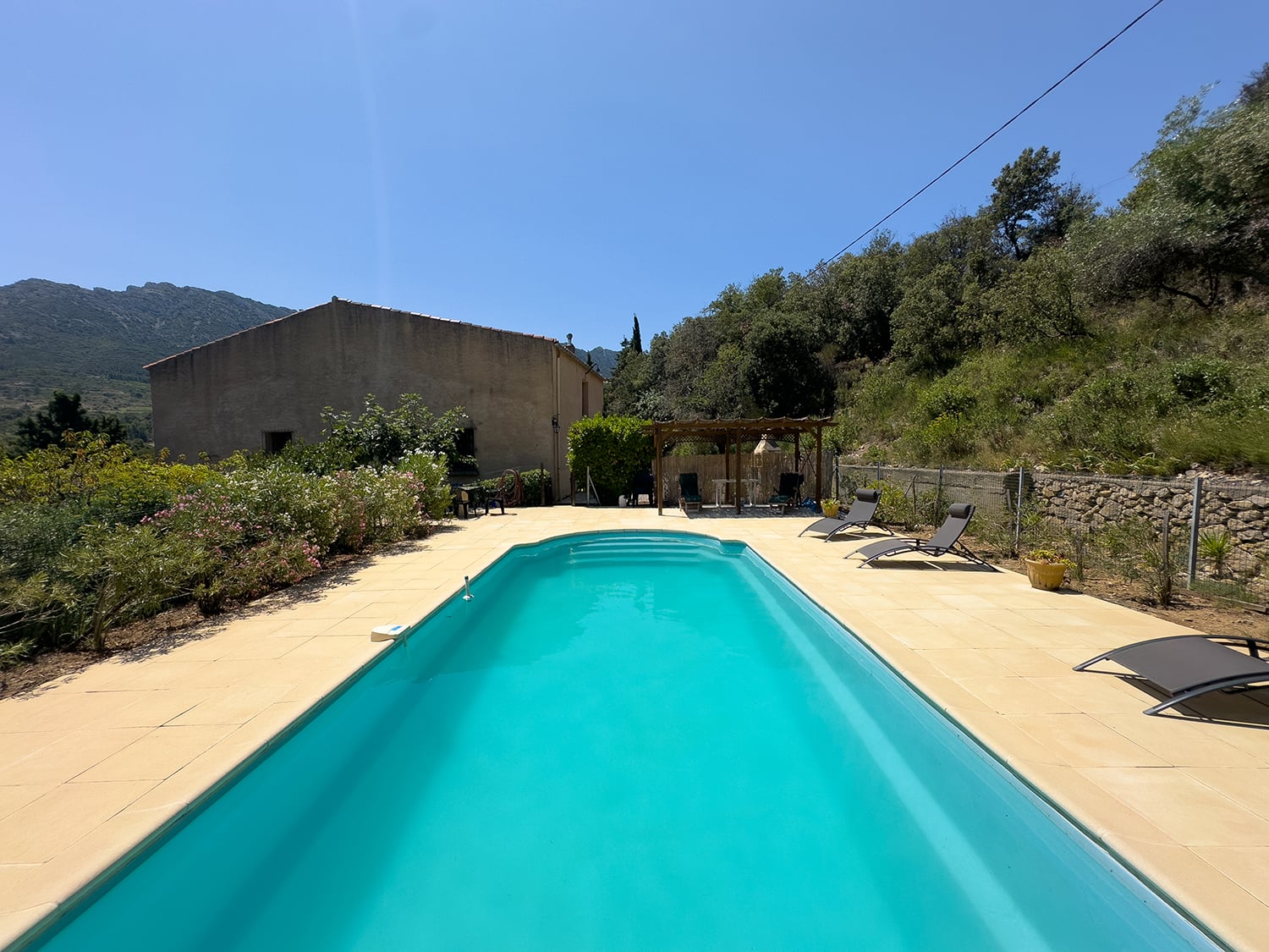 Private pool