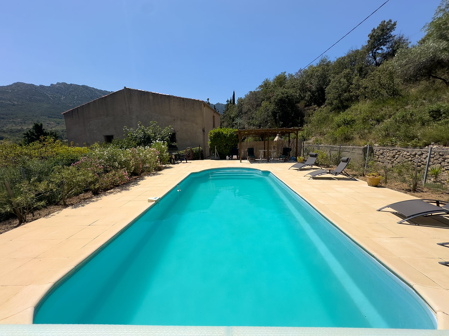 Private pool
