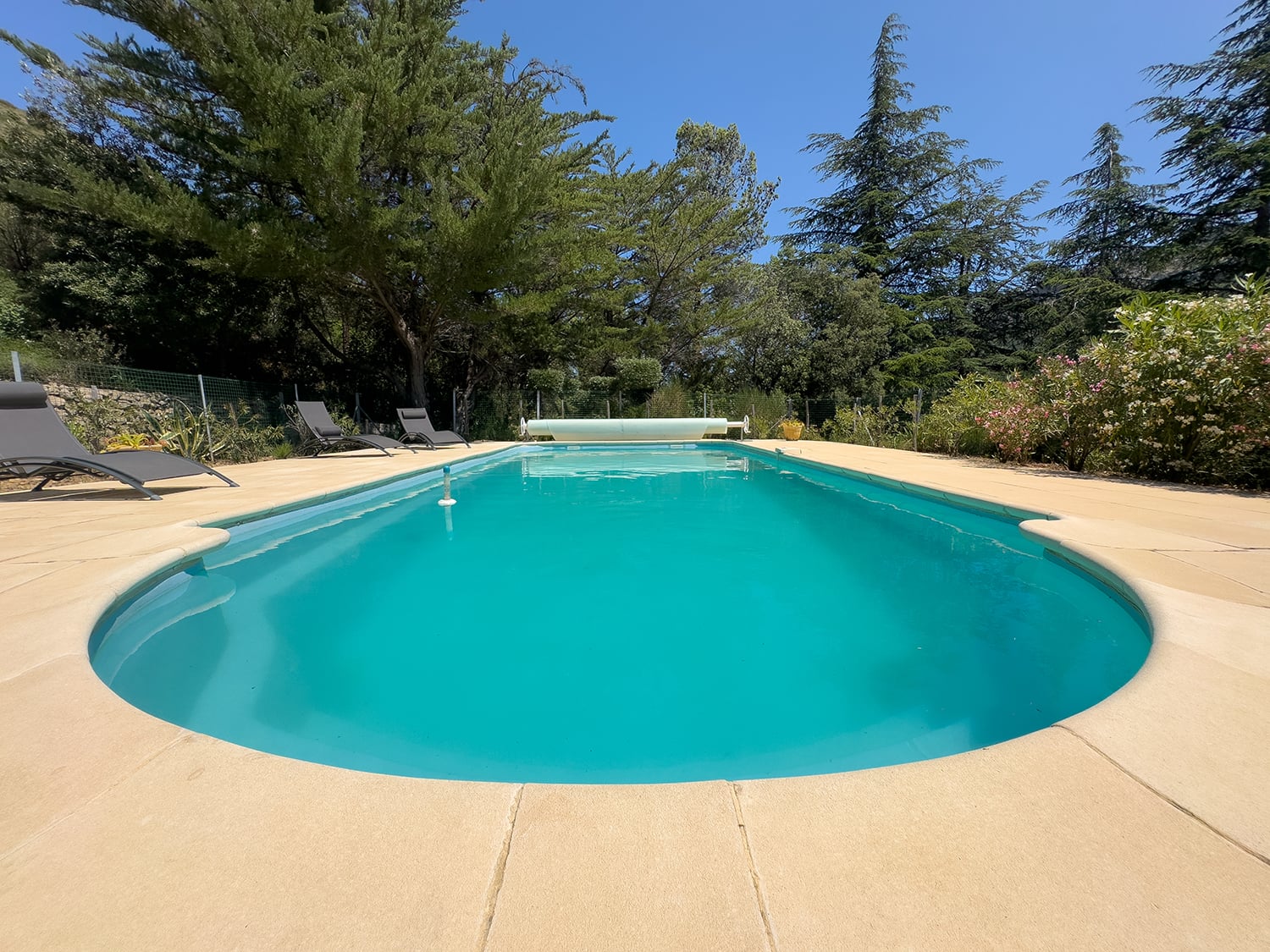 Private pool