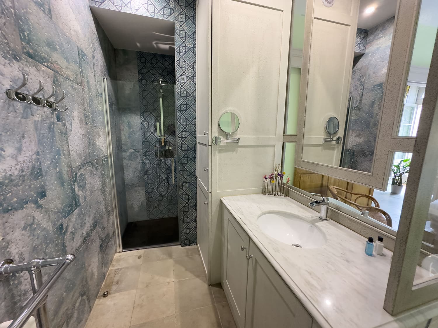 Bathroom | Holiday apartment in Pézenas, Occitanie