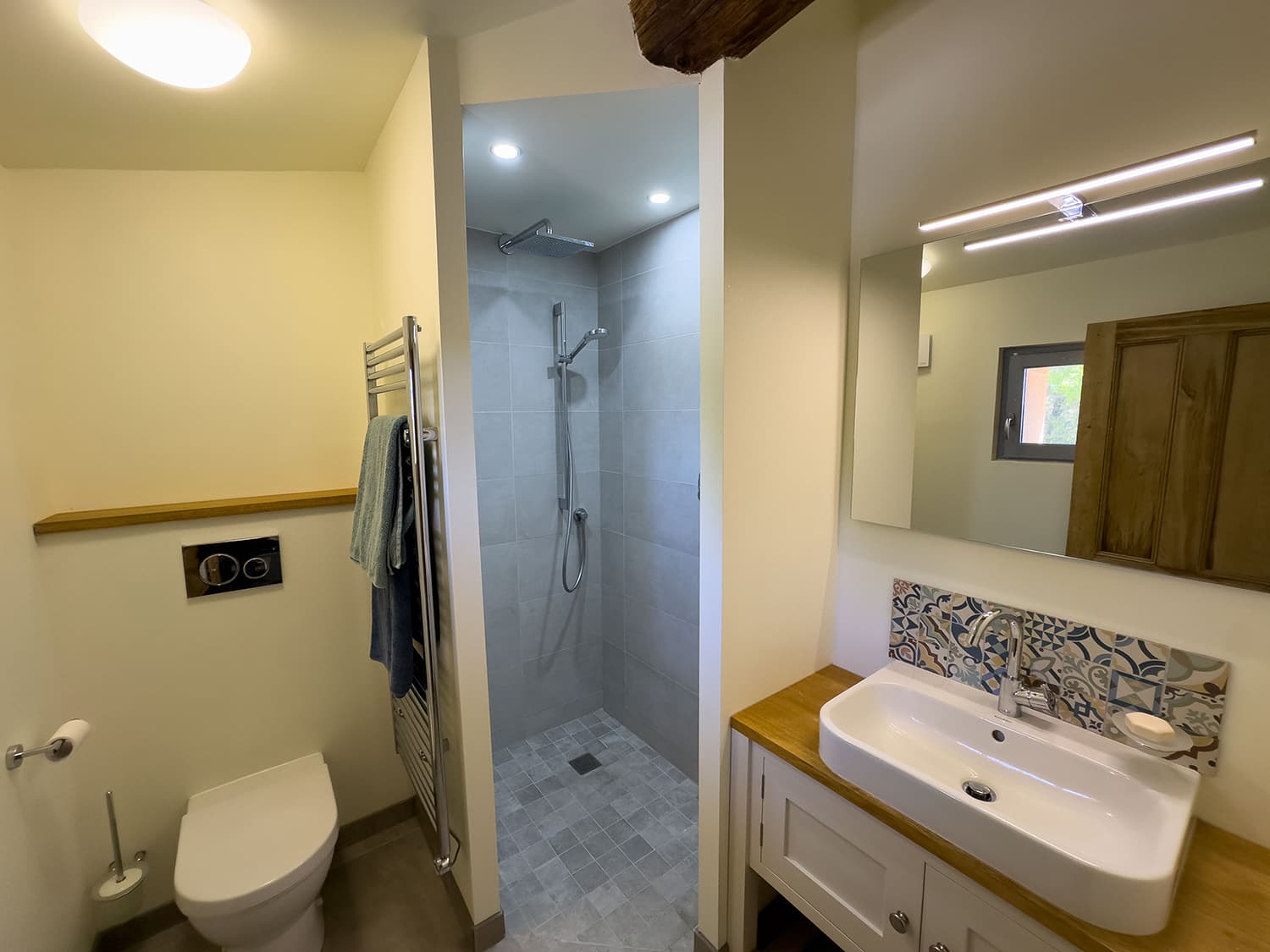 Bathroom | Holiday home in South of France