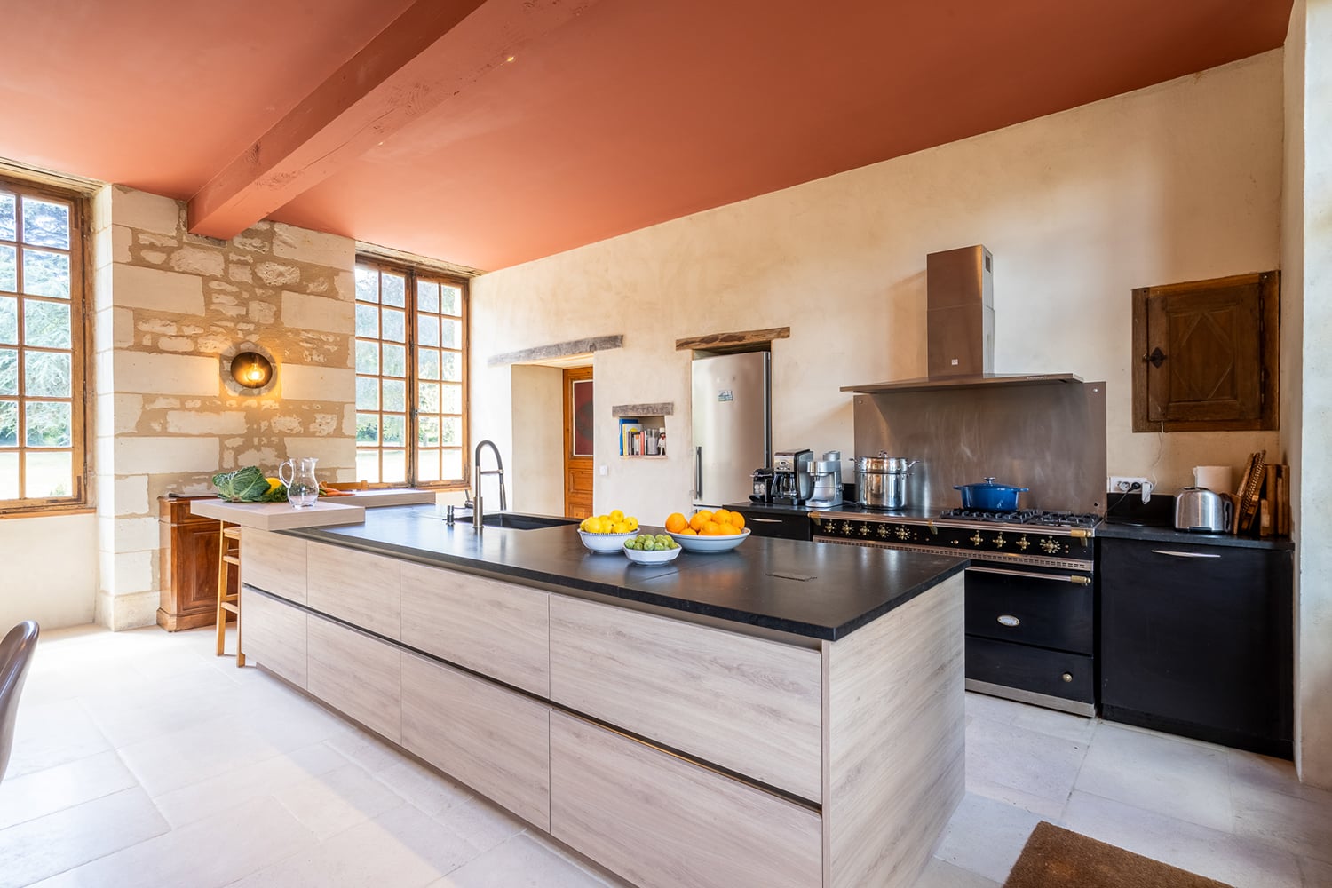 Kitchen | Holiday château in Nouvelle-Aquitaine