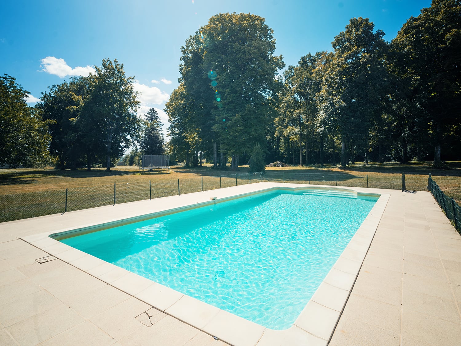 Private pool Private pool