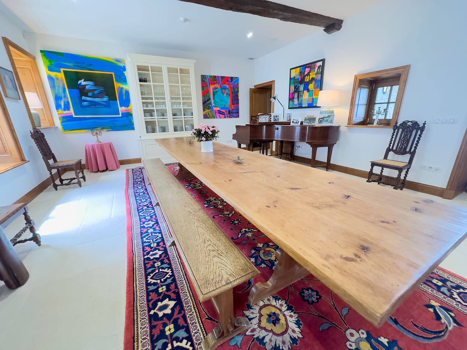 Dining room | Holiday home in Nouvelle-Aquitaine