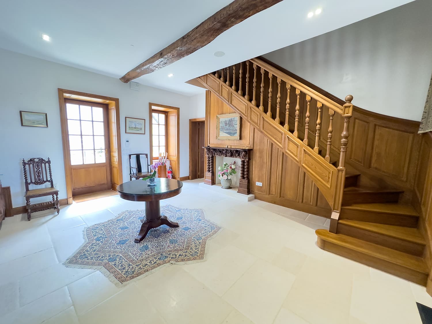 Entrance hallway | Holiday home in Nouvelle-Aquitaine
