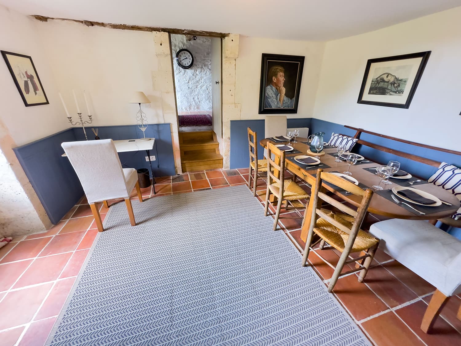 Dining room | Holiday home in Nouvelle-Aquitaine