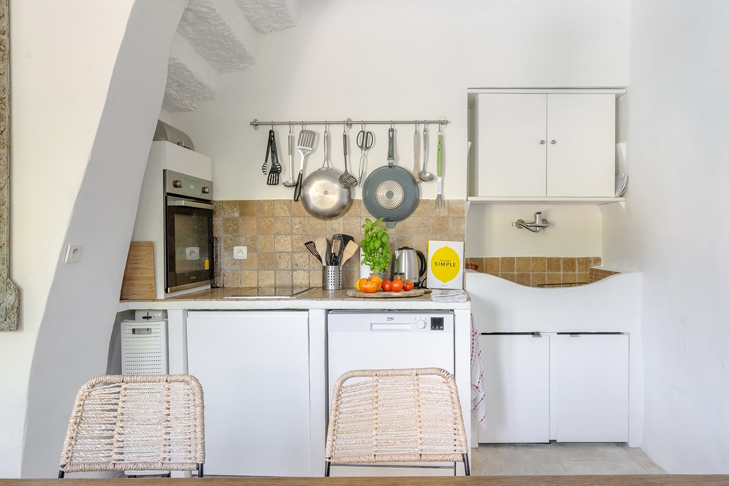 Kitchen | Holiday cottage with private pool in Gordes
