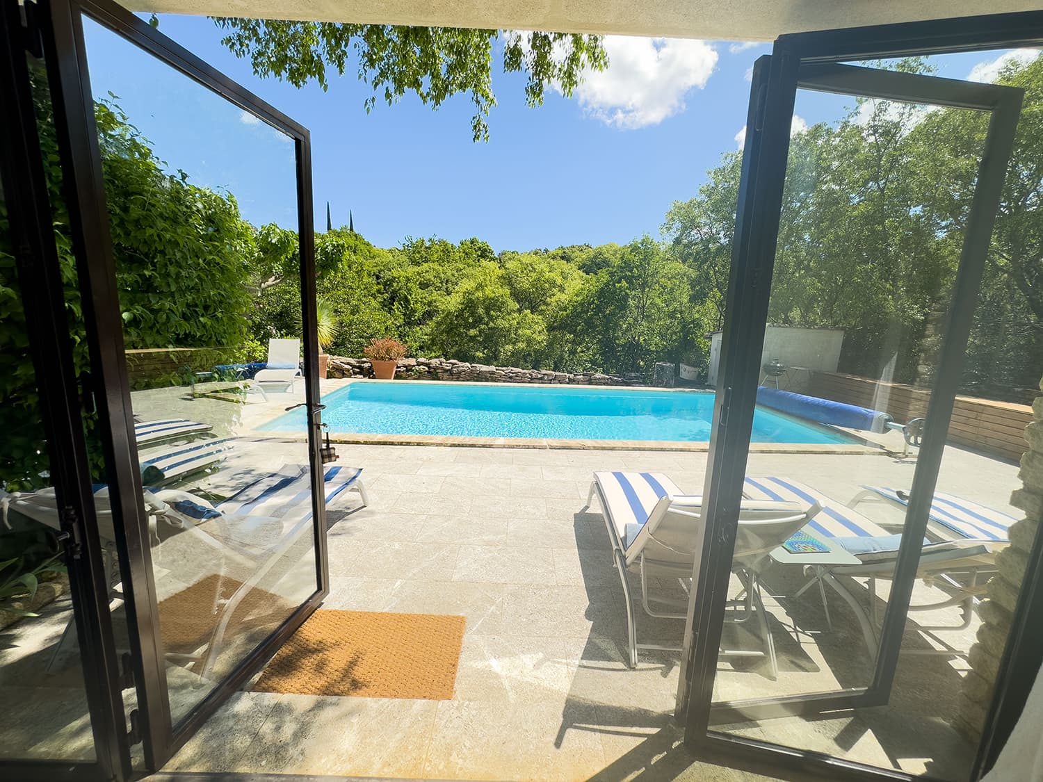 Private pool and terrace