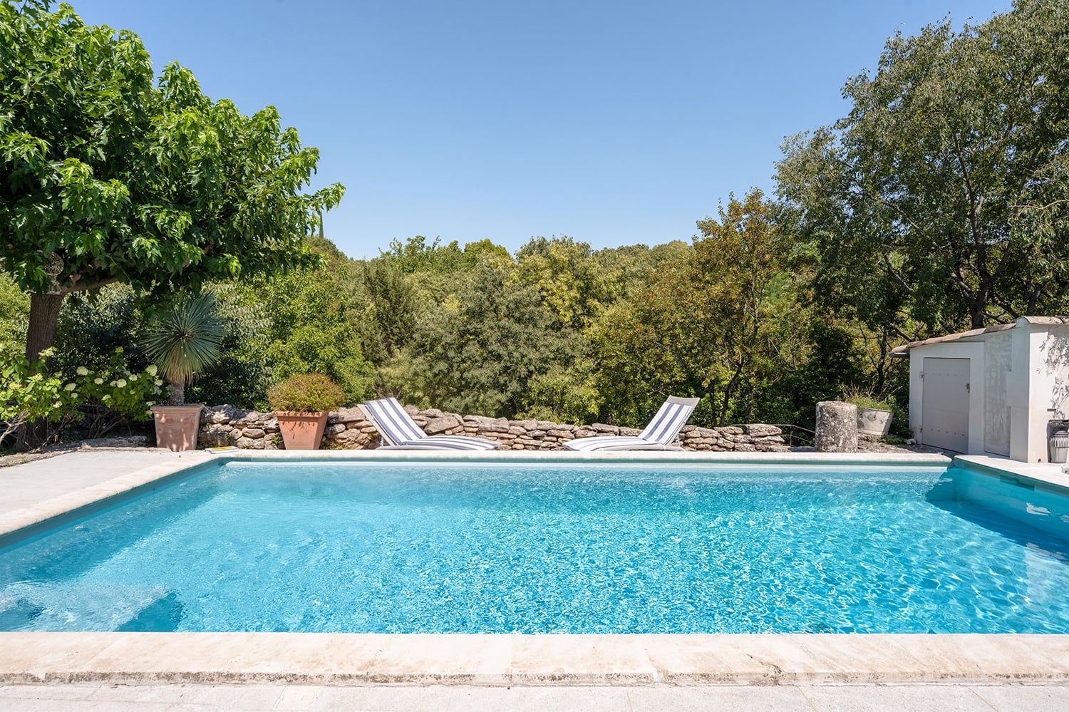 Private pool Private pool