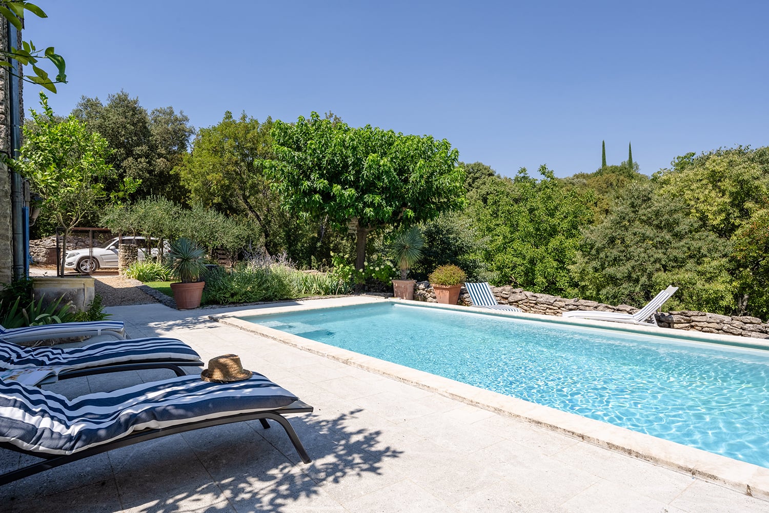 Private pool