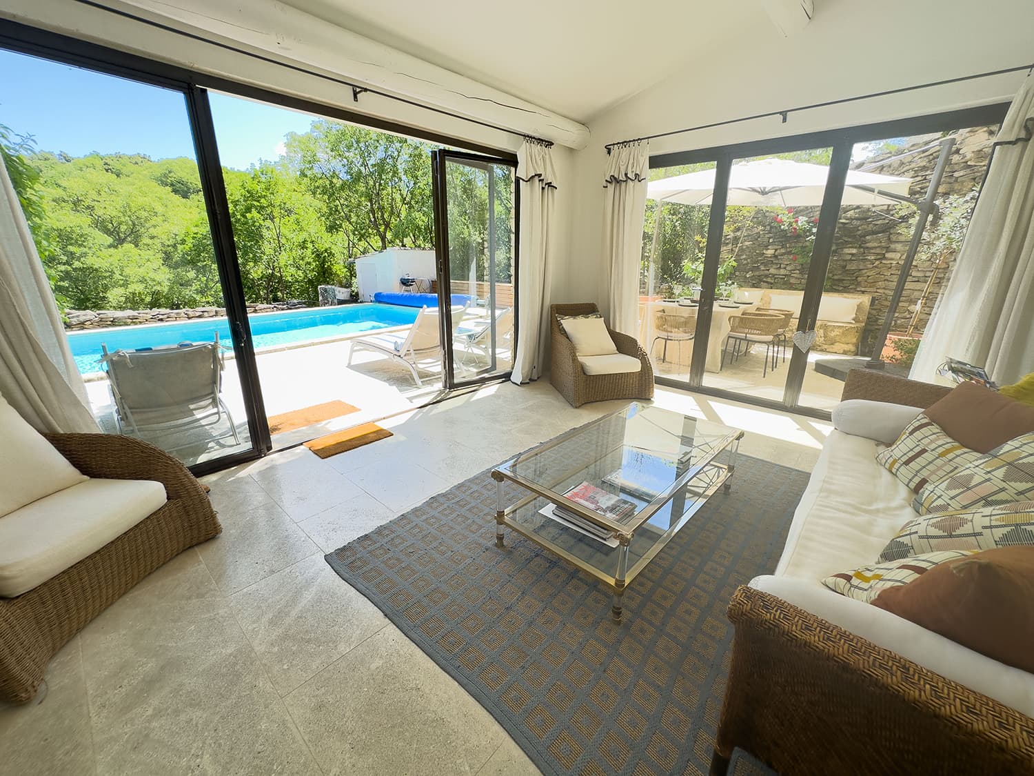 Sitting room | Holiday cottage in Gordes