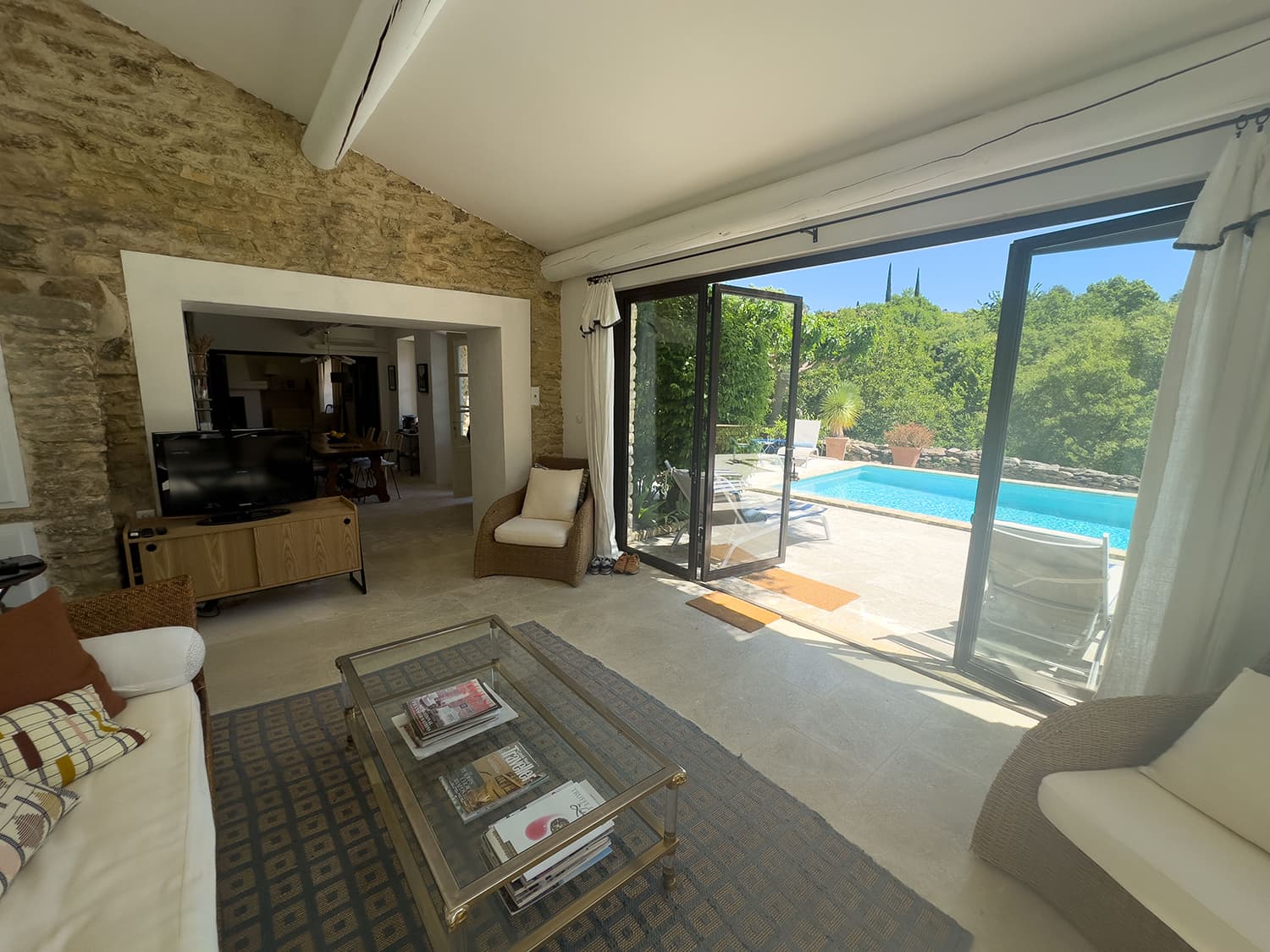Sitting room | Holiday cottage near Gordes