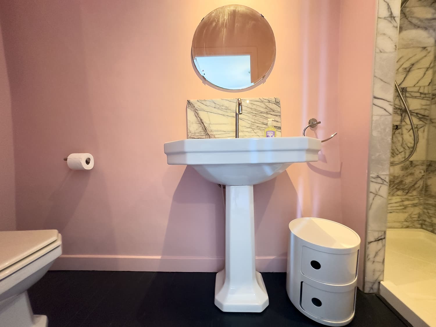Bathroom | Holiday home in Duras