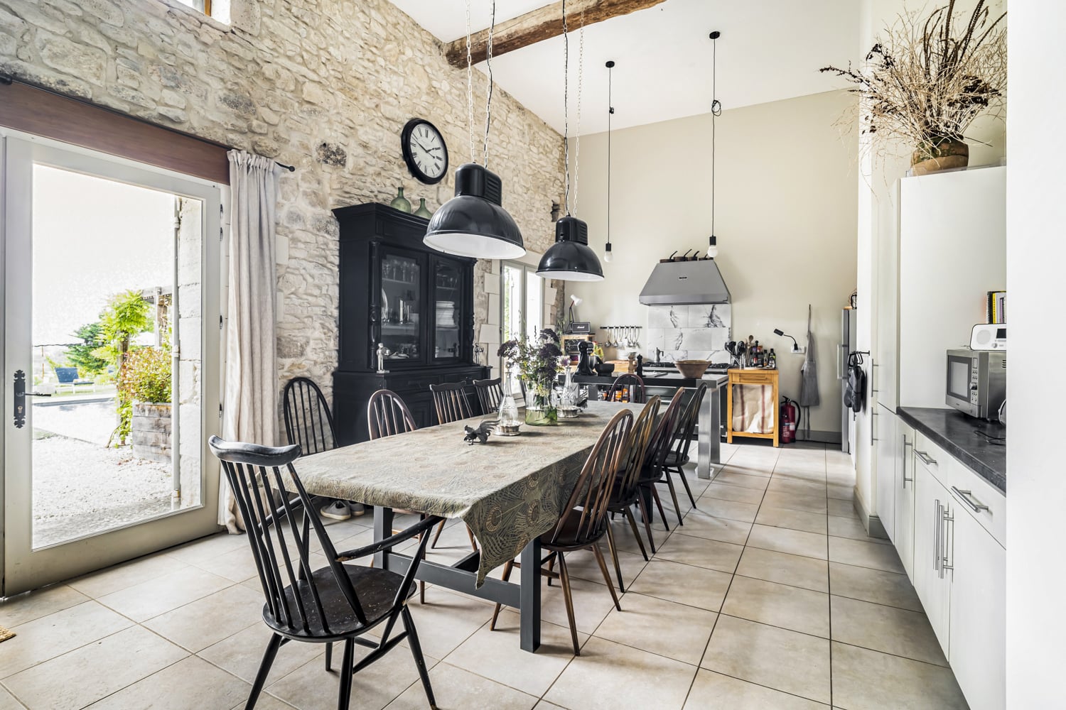 Dining room | Holiday home in Duras